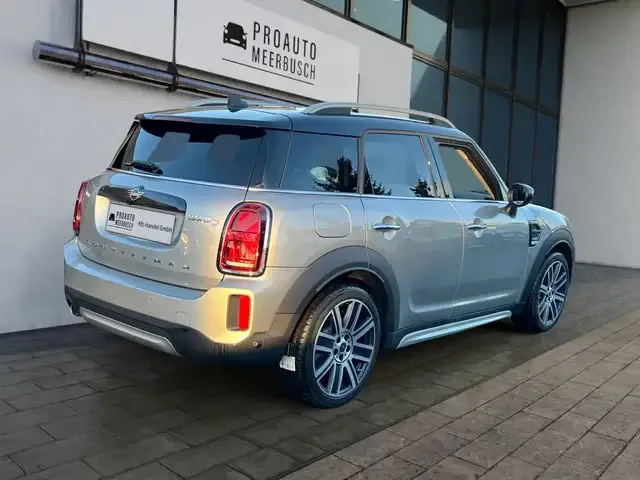 MINI Cooper D Countryman