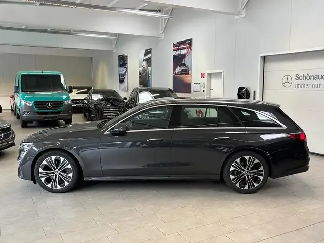 Mercedes-Benz E 200