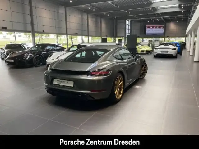 Porsche Cayman