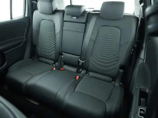 Mercedes-Benz GLB 180