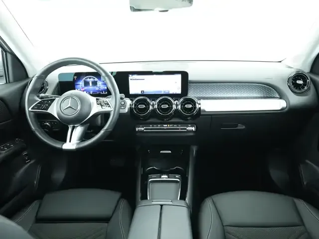 Mercedes-Benz GLB 180