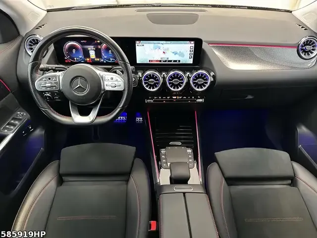 Mercedes-Benz GLA 250