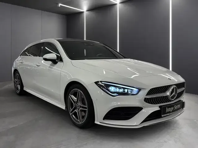 Mercedes-Benz CLA 200