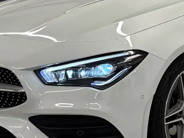 Mercedes-Benz CLA 200