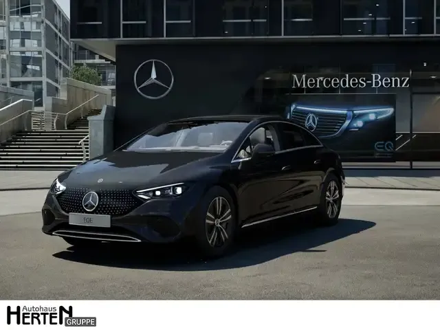 Mercedes-Benz EQE 300