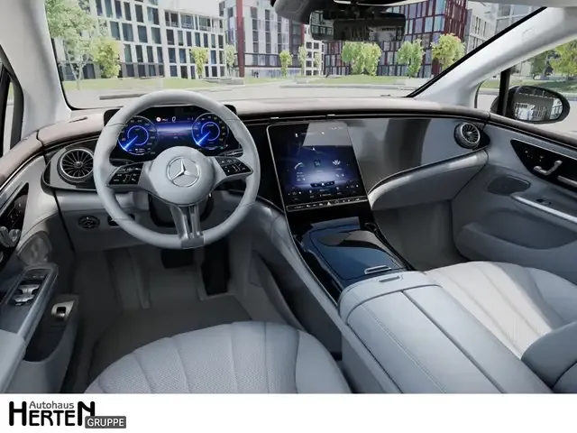 Mercedes-Benz EQE 300