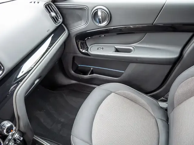 MINI Cooper D Countryman