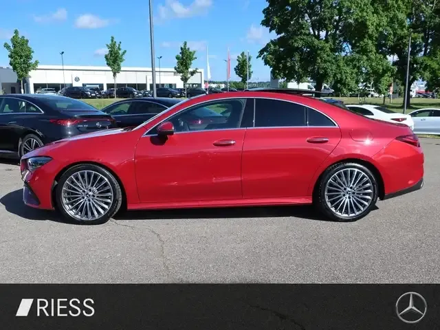 Mercedes-Benz CLA 250