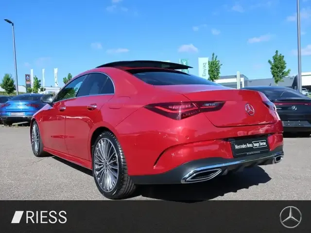 Mercedes-Benz CLA 250