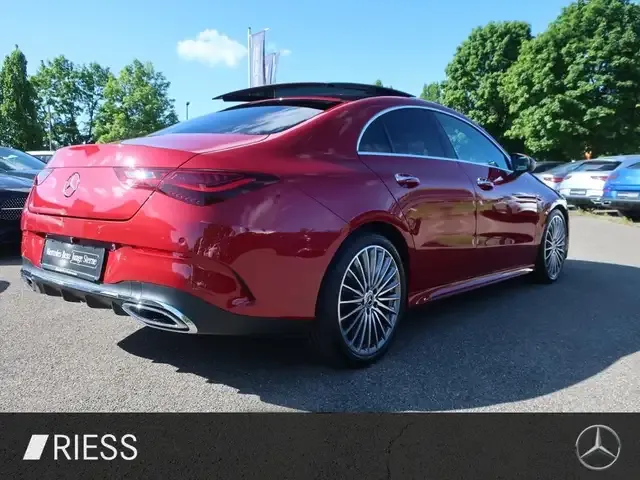 Mercedes-Benz CLA 250
