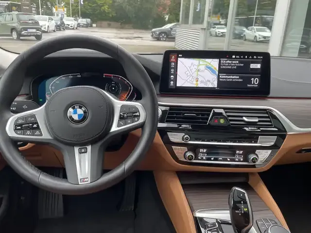 BMW 530