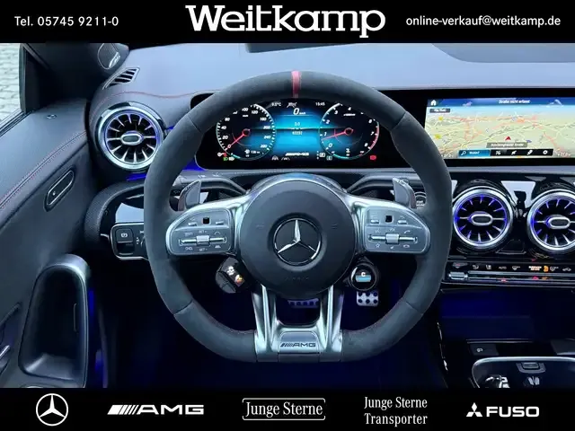 Mercedes-Benz CLA 35 AMG