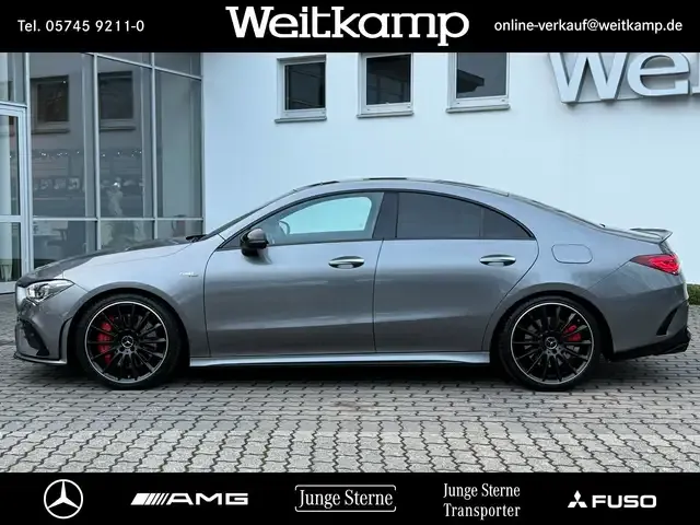 Mercedes-Benz CLA 35 AMG