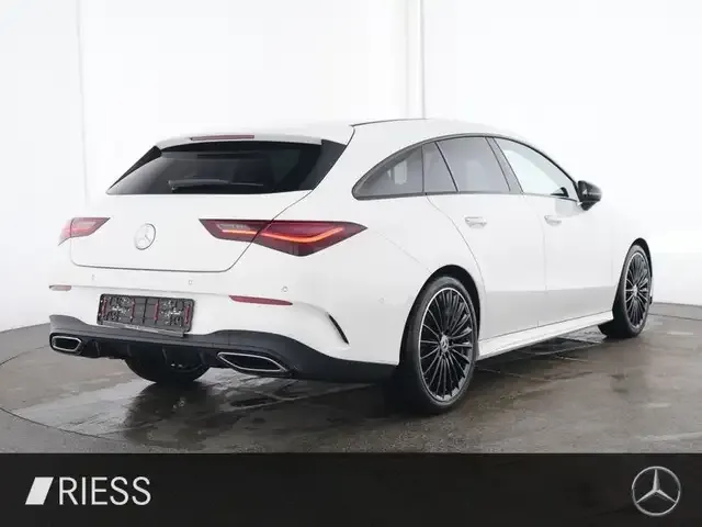 Mercedes-Benz CLA 200