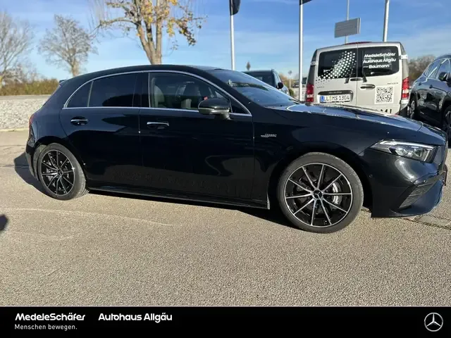 Mercedes-Benz A 35 AMG