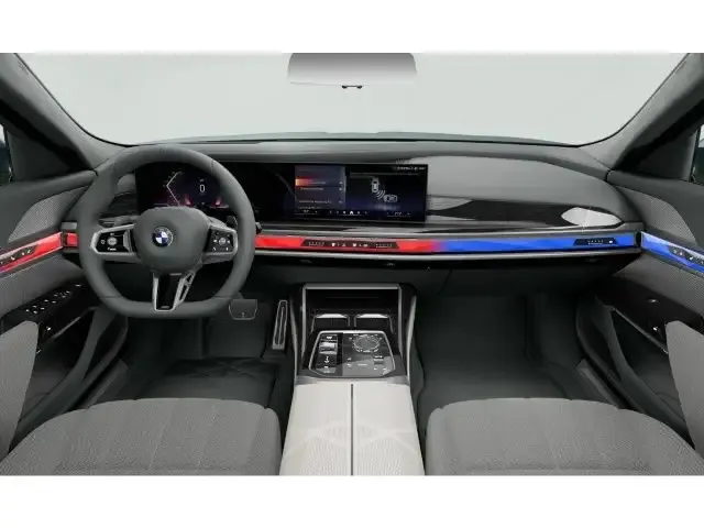BMW 740