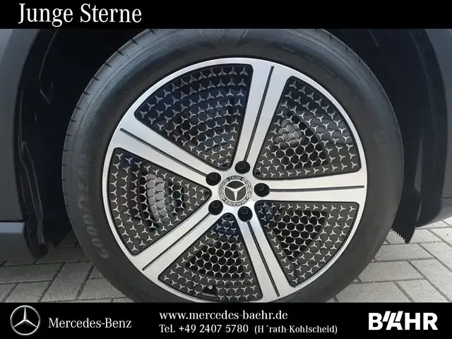 Mercedes-Benz EQE SUV