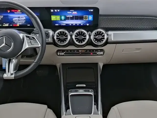 Mercedes-Benz EQB 250