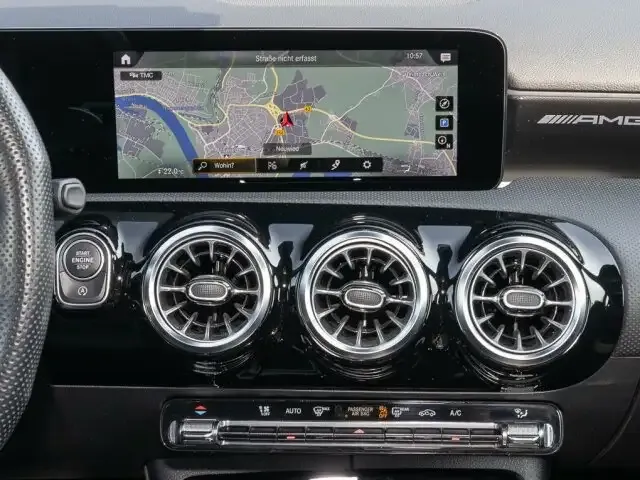Mercedes-Benz A 35 AMG