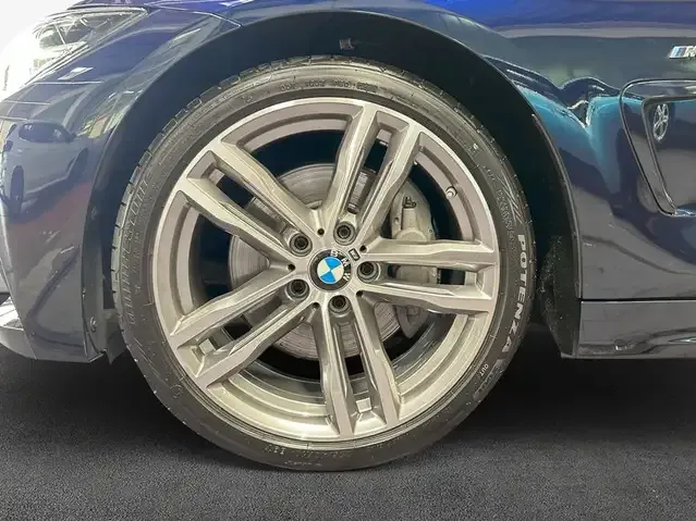 BMW 440