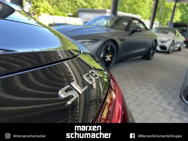 Mercedes-Benz SL 63 AMG