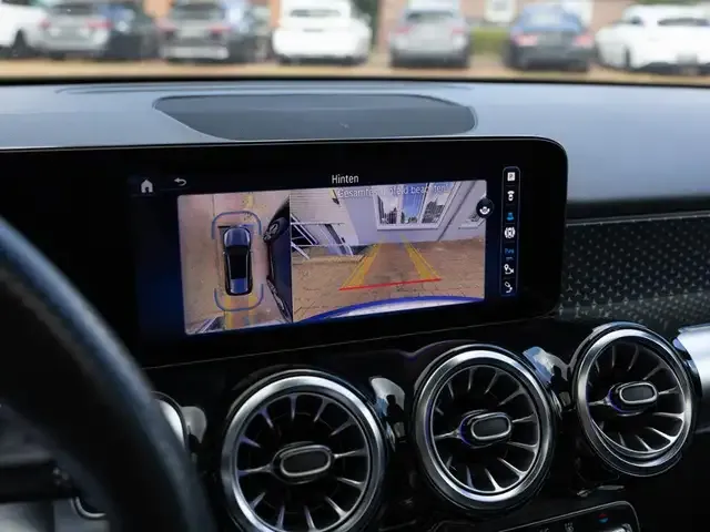 Mercedes-Benz GLB 250