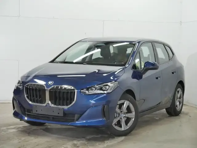 BMW 216