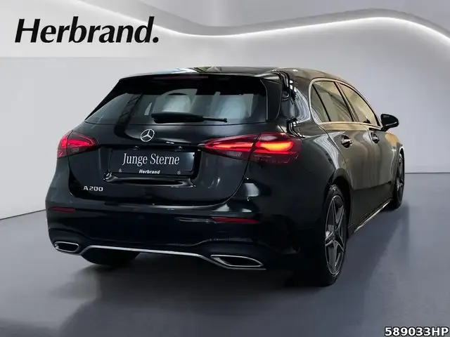 Mercedes-Benz A 200