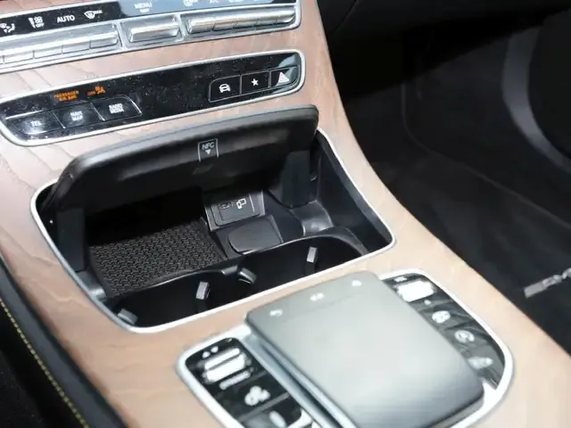 Mercedes-Benz E 63 AMG