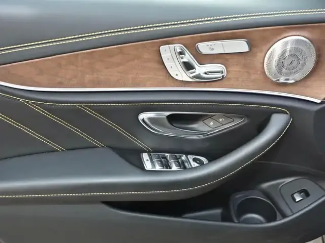 Mercedes-Benz E 63 AMG