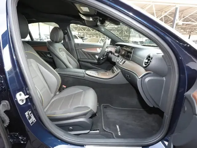 Mercedes-Benz E 63 AMG