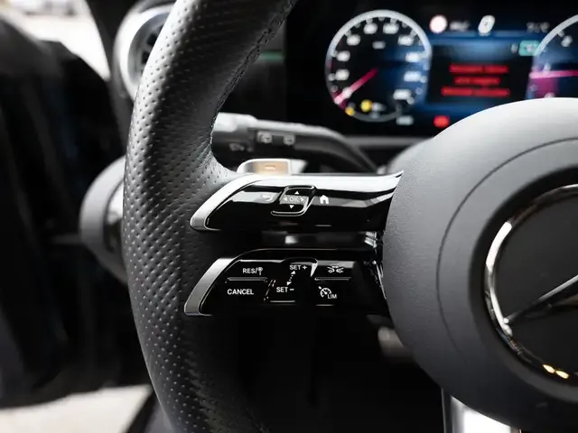 Mercedes-Benz CLA 220