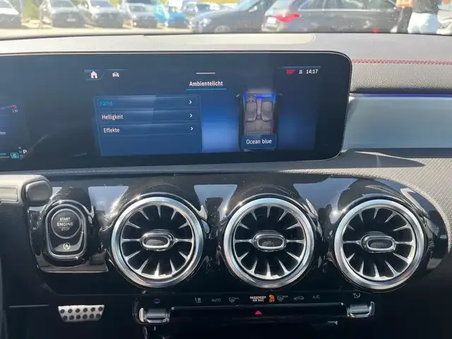 Mercedes-Benz CLA 220