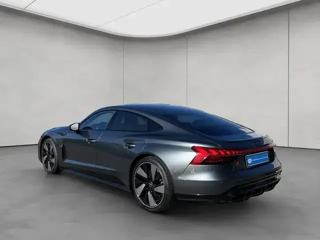 Audi RS e-tron GT