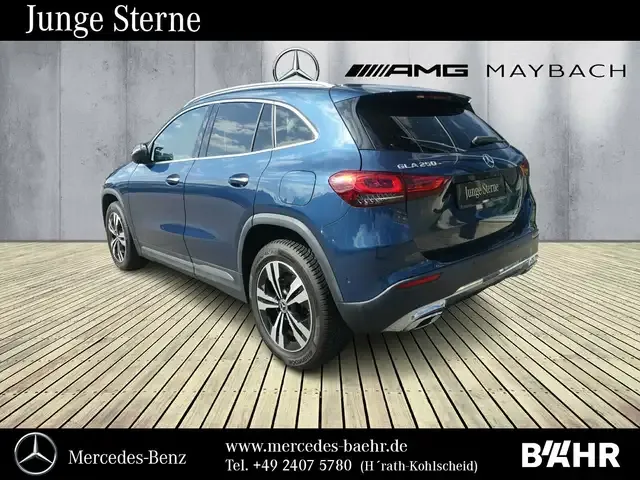 Mercedes-Benz GLA 250
