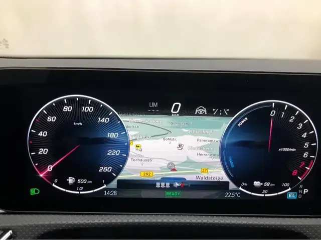 Mercedes-Benz A 250