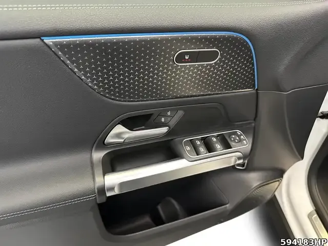 Mercedes-Benz EQB 350