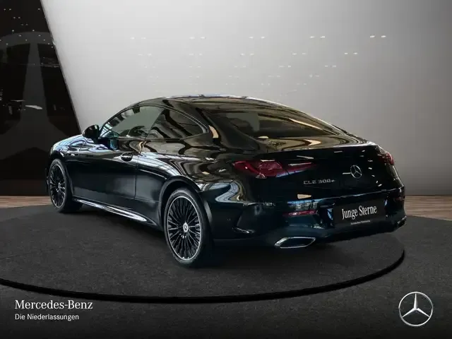 Mercedes-Benz CLE 300