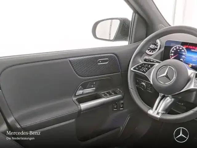 Mercedes-Benz B 250