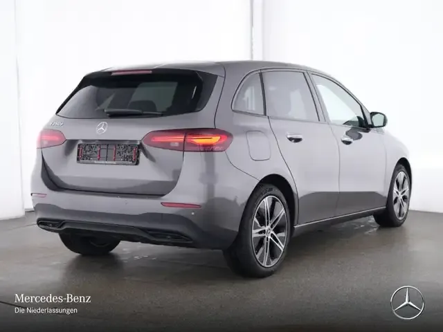 Mercedes-Benz B 250