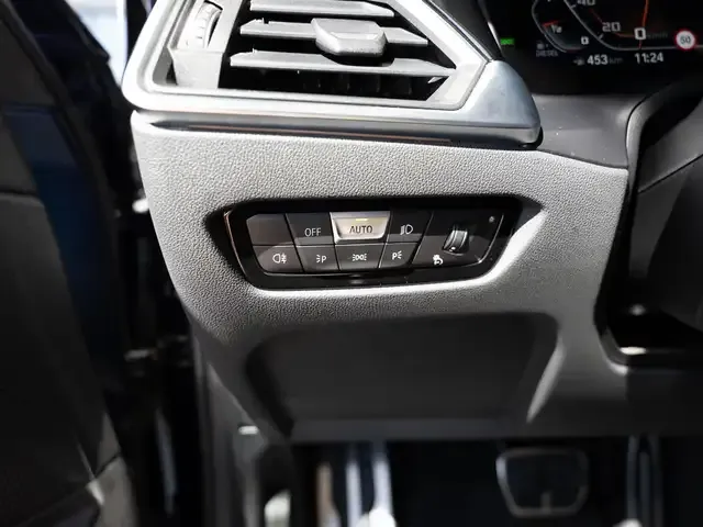 BMW 340