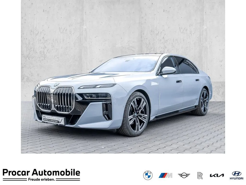 BMW 740