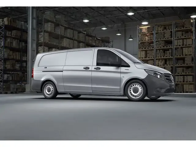 Mercedes-Benz Sonstiges