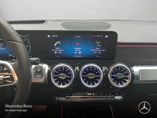 Mercedes-Benz EQB 300