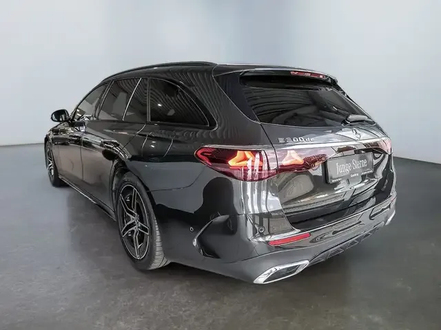 Mercedes-Benz E 300