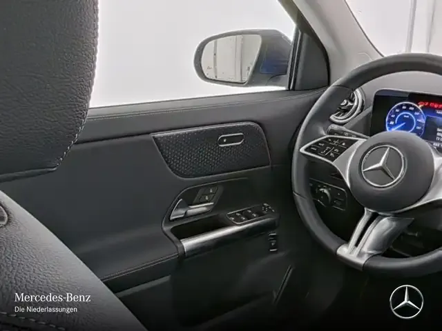 Mercedes-Benz EQA 350