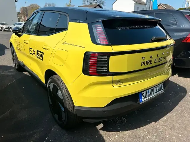 Volvo EX30