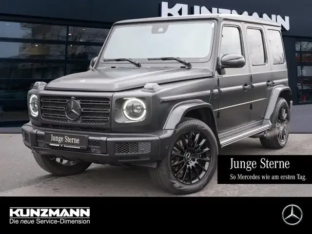 Mercedes-Benz G 500