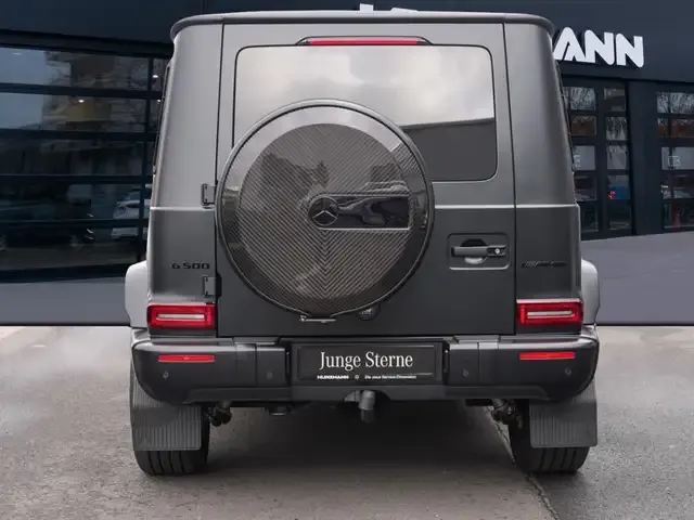 Mercedes-Benz G 500