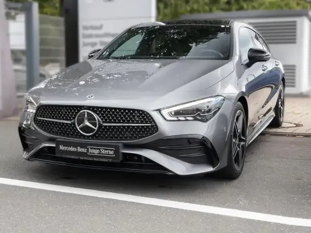 Mercedes-Benz CLA 180
